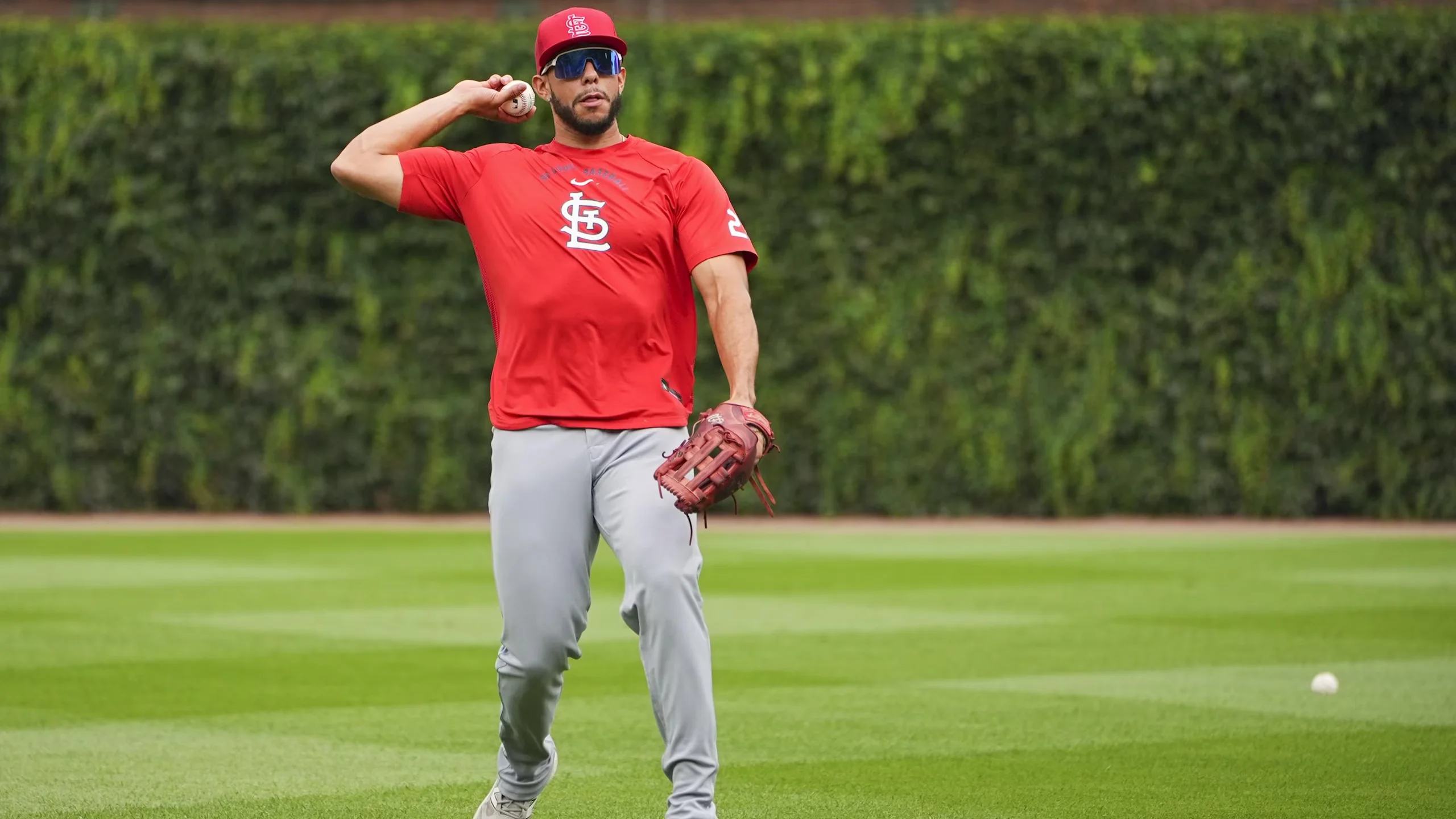 Báez Recalls His Unlikely Job Before His MLB…