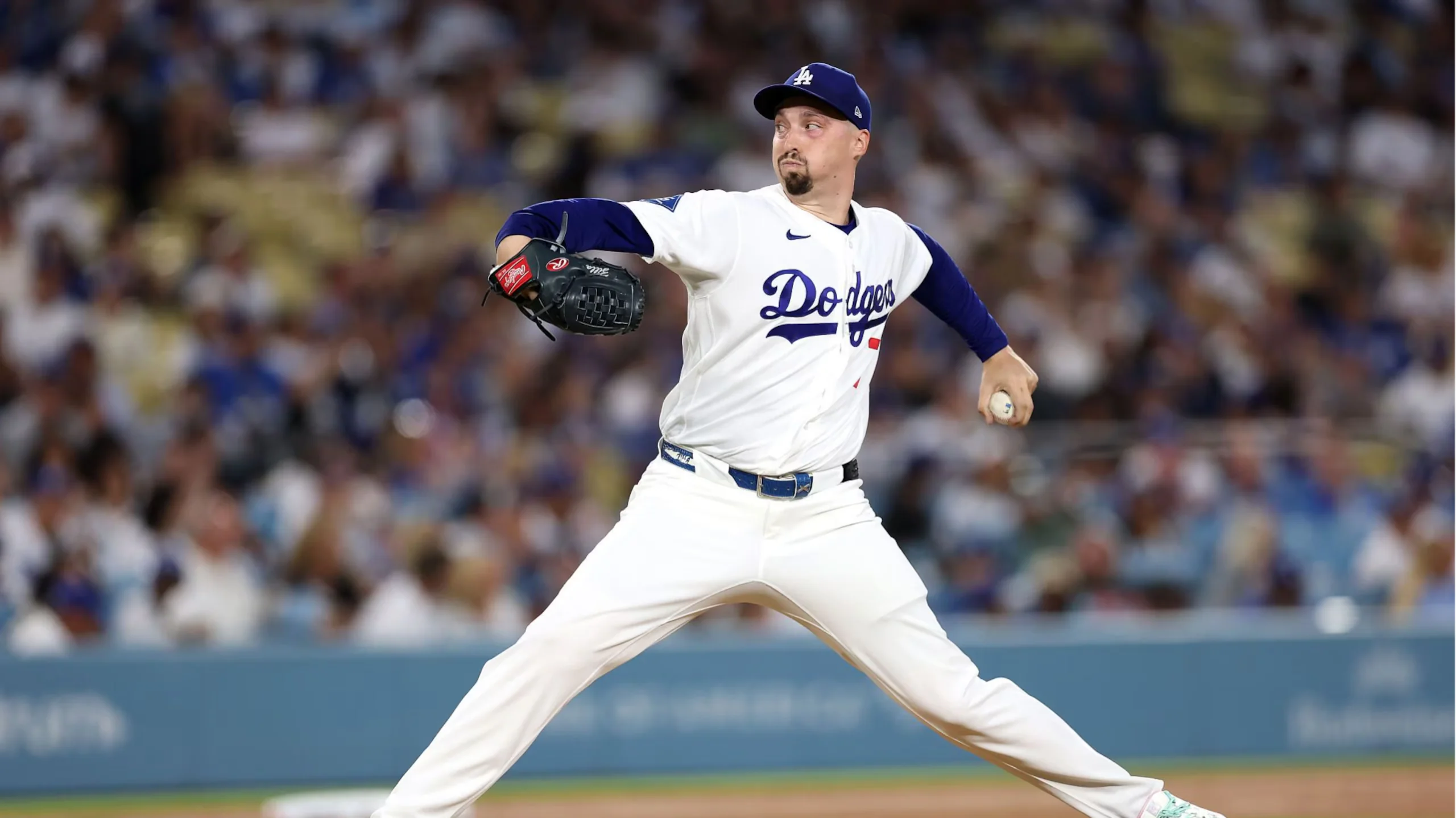 Snell Strikes Out the Side With Electric Stuff ⛽